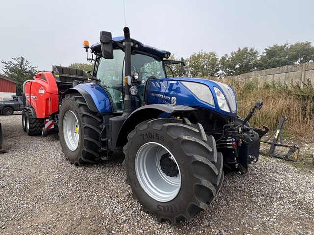 New Holland T7.270 AC BLUEPOWER