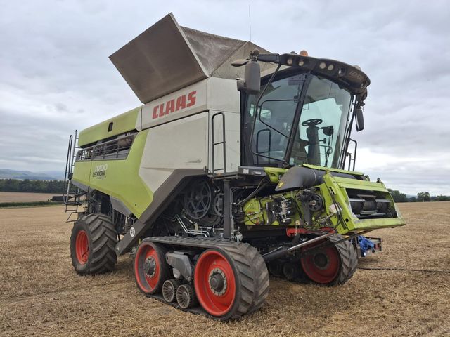 CLAAS LEXION 8700 TT
