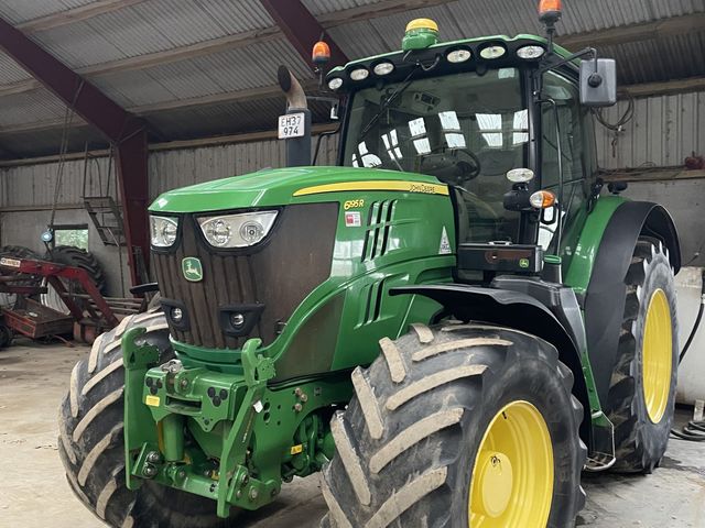 John Deere 6195R