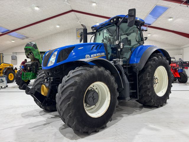 New Holland T7.315 HD