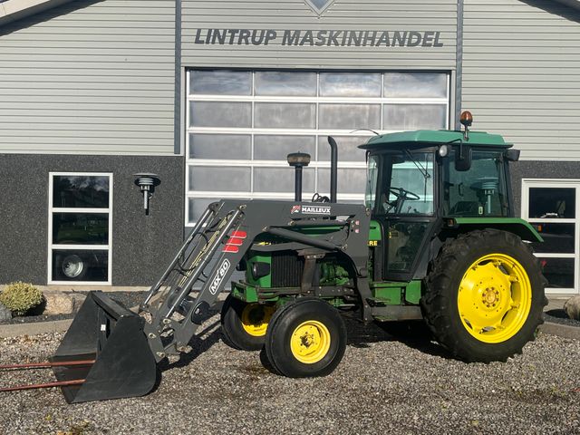 John Deere 2850