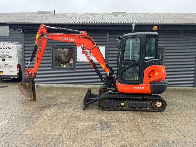 Kubota Kx042-4