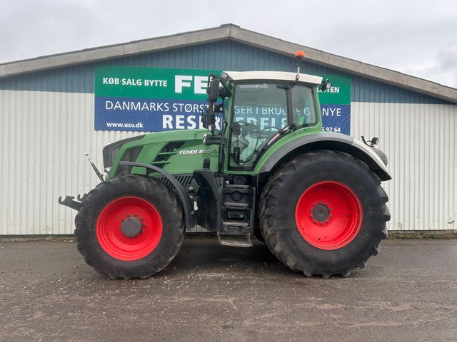 Fendt 824 Vario SCR Profi Plus
