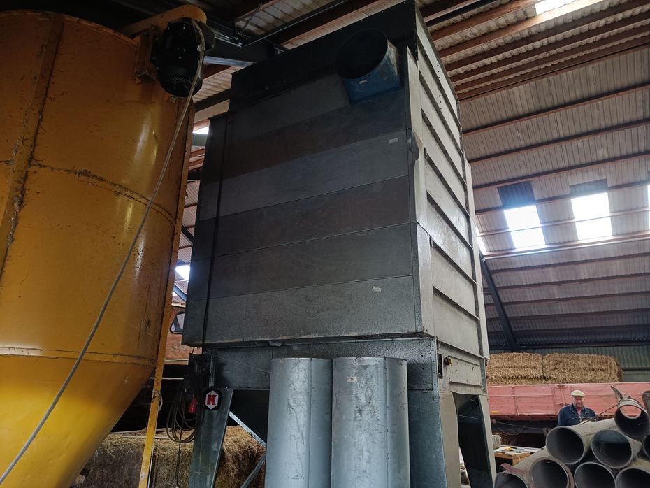 Kongskilde KBD MK 4  med elevator og stort oliefyr - Kornbehandling - Tørreri - 2