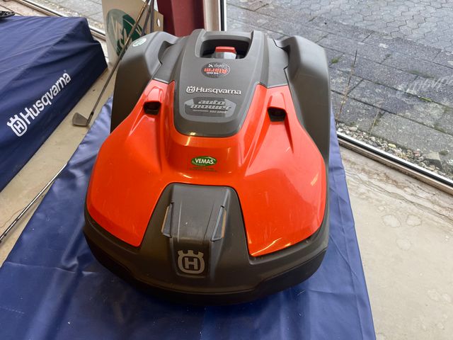 Husqvarna Automower 550 EPOS
