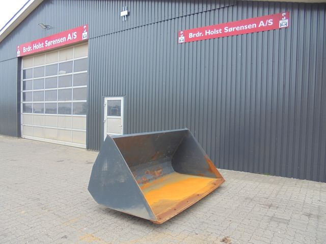 Merlo Volumenskovl 2000 L