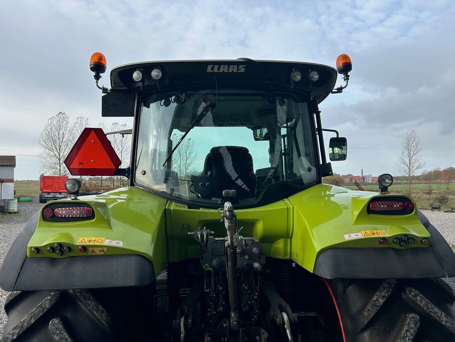 CLAAS Arion 650 Cebis - Traktorer - Traktorer 4 wd - 12