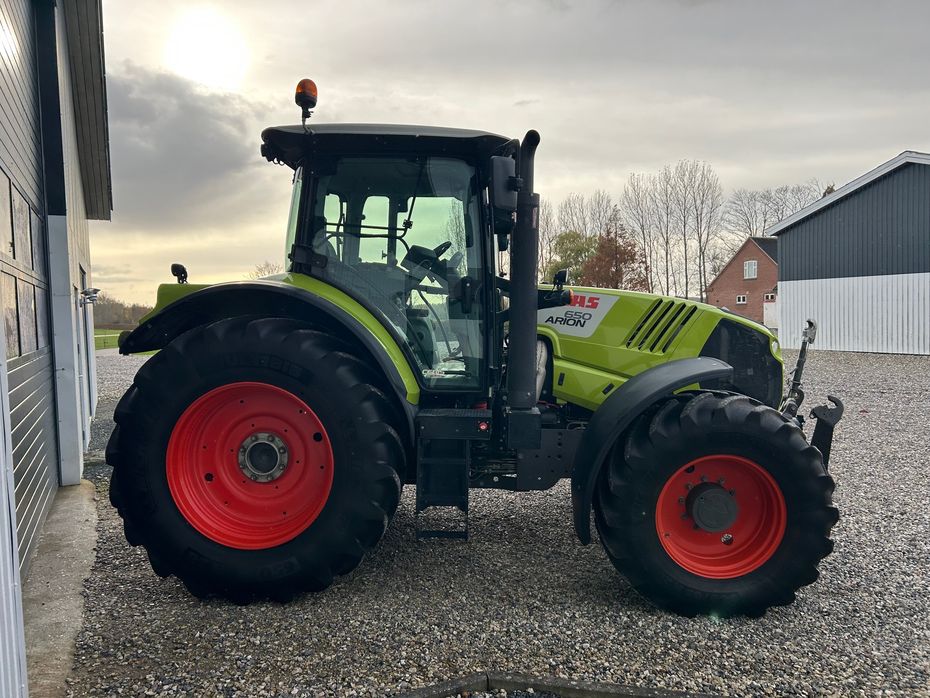 CLAAS Arion 650 Cebis - Traktorer - Traktorer 4 wd - 8