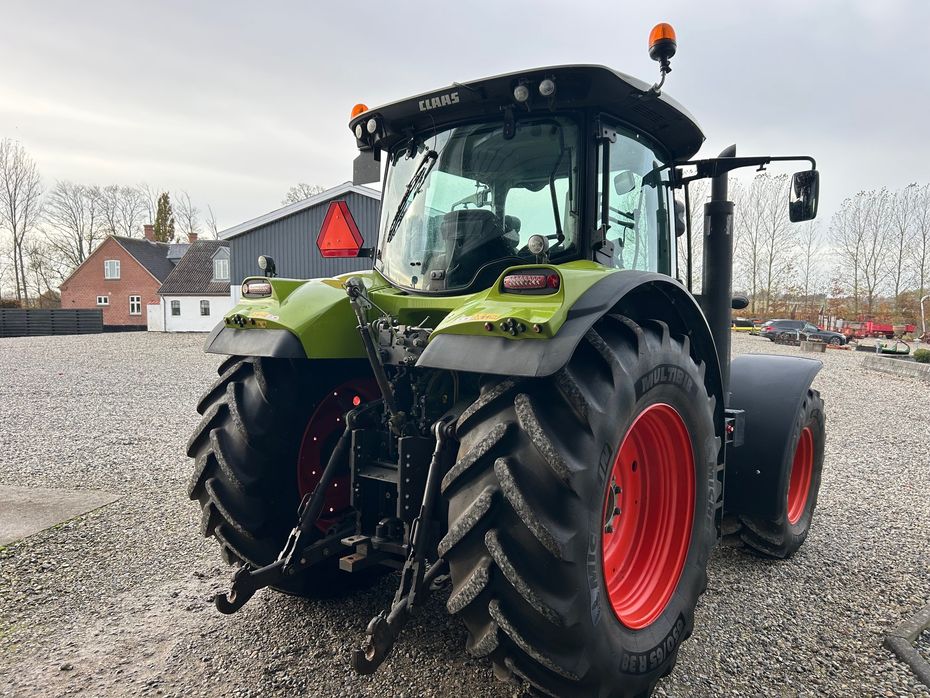CLAAS Arion 650 Cebis - Traktorer - Traktorer 4 wd - 9