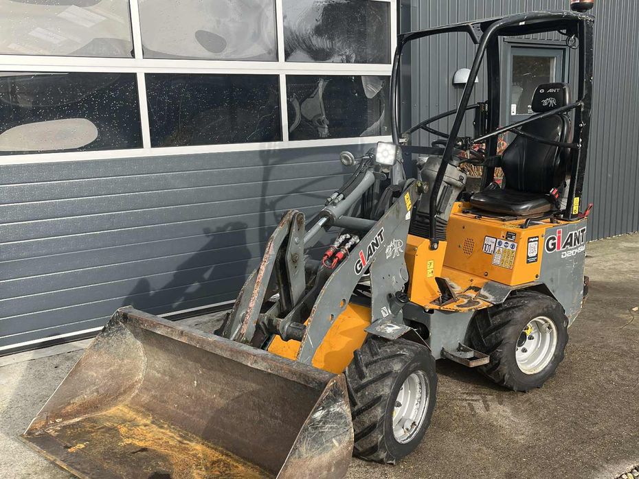 Giant D204SW - Læssemaskiner - Minilæssere - 3