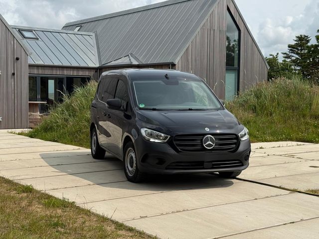 Mercedes-Benz eCitan // elektro