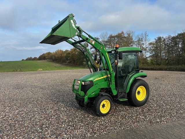 John Deere 3720