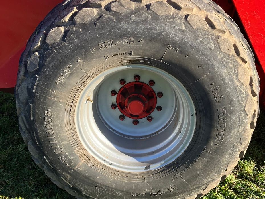 Massey Ferguson 190 - Pressere - Bigballe - 14