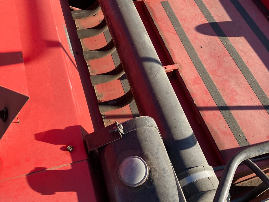 Massey Ferguson 190 - Pressere - Bigballe - 10