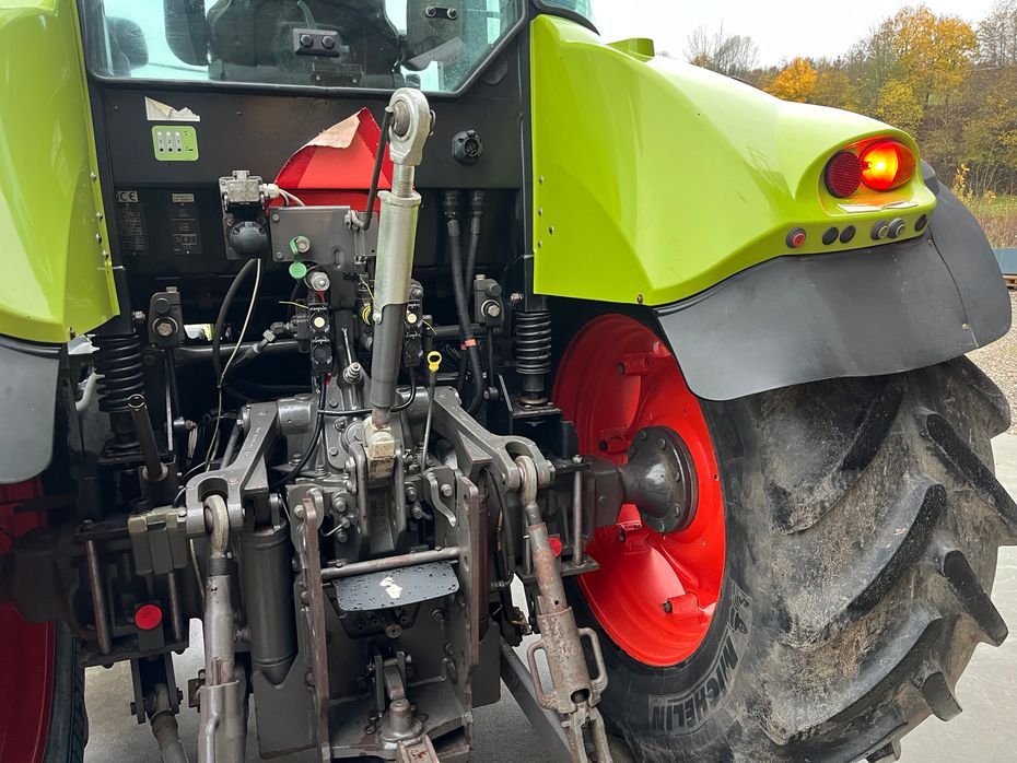 CLAAS Arion 630C Kun 4300 timer - Traktorer - Traktorer 4 wd - 4