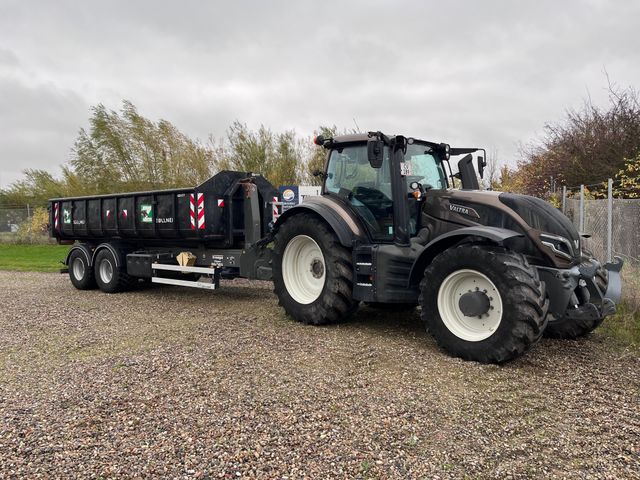 Valtra T 255 