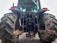 Valtra 900 med Ålø Frontlæsser Valtra 900 - Traktorer - Traktorer 4 wd - 6