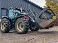 Valtra 900 med Ålø Frontlæsser Valtra 900 - Traktorer - Traktorer 4 wd - 1