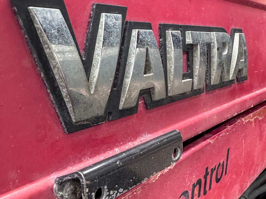 Valtra 900 med Ålø Frontlæsser Valtra 900 - Traktorer - Traktorer 4 wd - 12