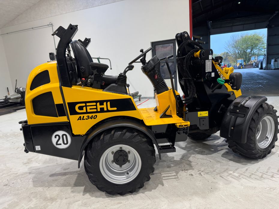 Gehl AL 340 KUN 420 TIMER! MED SKOVl, KLO OG GAFLER! - Læssemaskiner - Minilæssere - 9