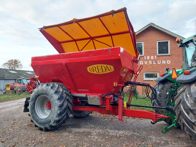 Bredal k 115 med isobus