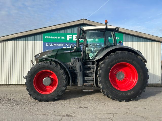 Fendt 1046 Vario S4 Profi Plus 