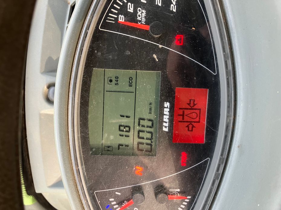 CLAAS Axion 830 Cebis - Traktorer - Traktorer 4 wd - 8