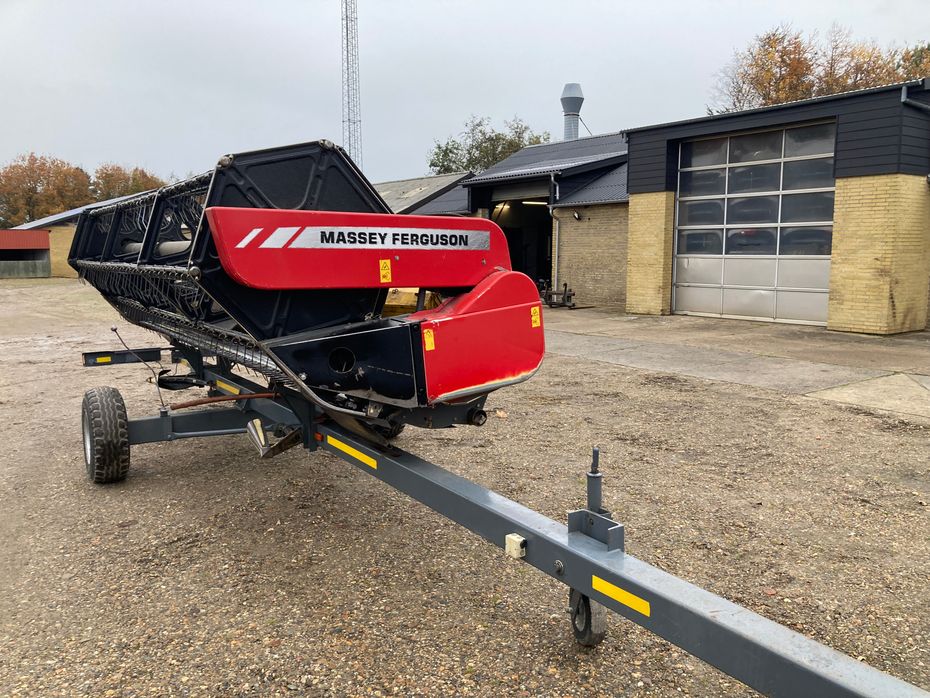 Massey Ferguson 7260 - Høstmaskiner - Mejetærskere - 24