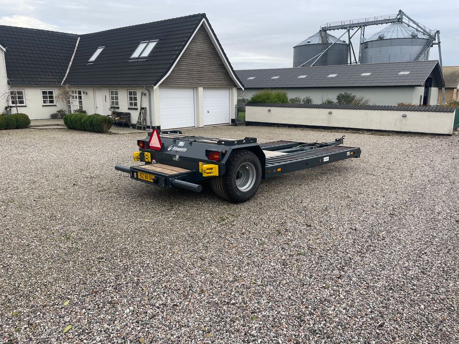 Dinapolis Dina LL-9 - Vogne - Maskintransportvogne - 3