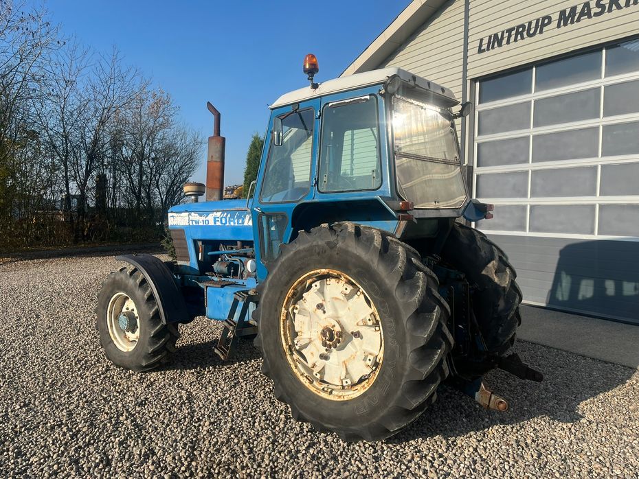 Ford TW10 Meget original 4wd Ford TW10. - Traktorer - Traktorer 4 wd - 3