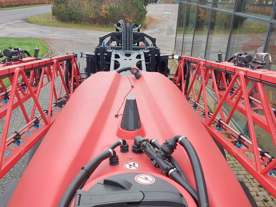 Kverneland iXtrack T4  4600 L, 28 m HSS Bom, 7 sektioner - Sprøjter - Trailersprøjter - 16
