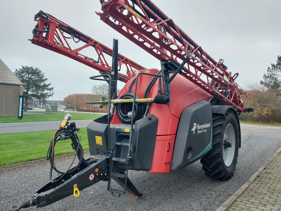 Kverneland iXtrack T4  4600 L, 28 m HSS Bom, 7 sektioner - Sprøjter - Trailersprøjter - 10