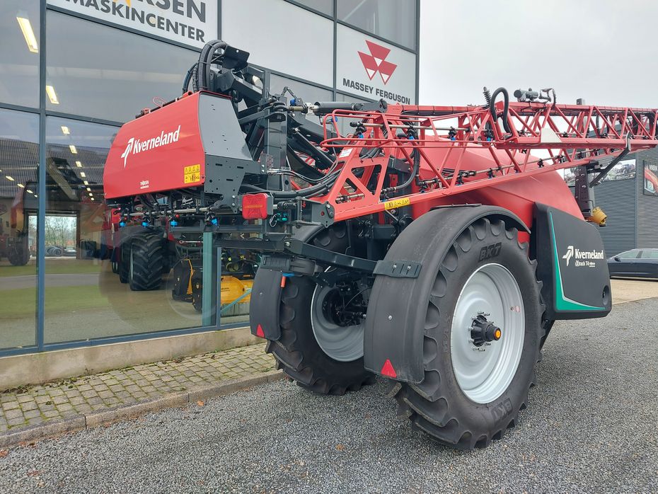 Kverneland iXtrack T4  4600 L, 28 m HSS Bom, 7 sektioner - Sprøjter - Trailersprøjter - 6