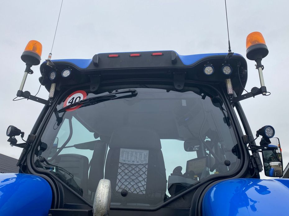 New Holland T7.270 AutoCommand T7.270 - Traktorer - Traktorer 4 wd - 16