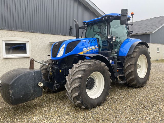 New Holland T7.270 AutoCommand