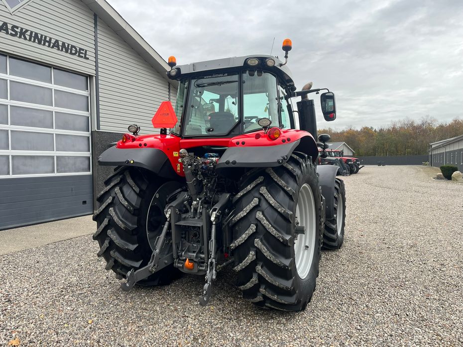 Massey Ferguson 7726 S DynaVT Med frontlift - Traktorer - Traktorer 4 wd - 16