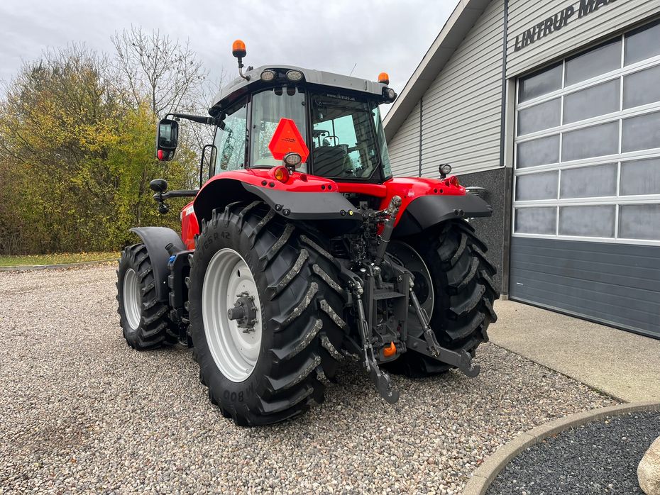 Massey Ferguson 7726 S DynaVT Med frontlift - Traktorer - Traktorer 4 wd - 8