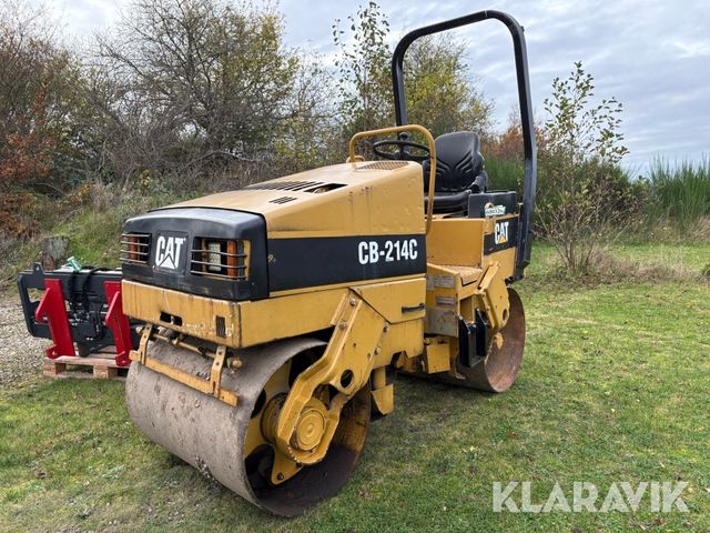 CAT CB214C
