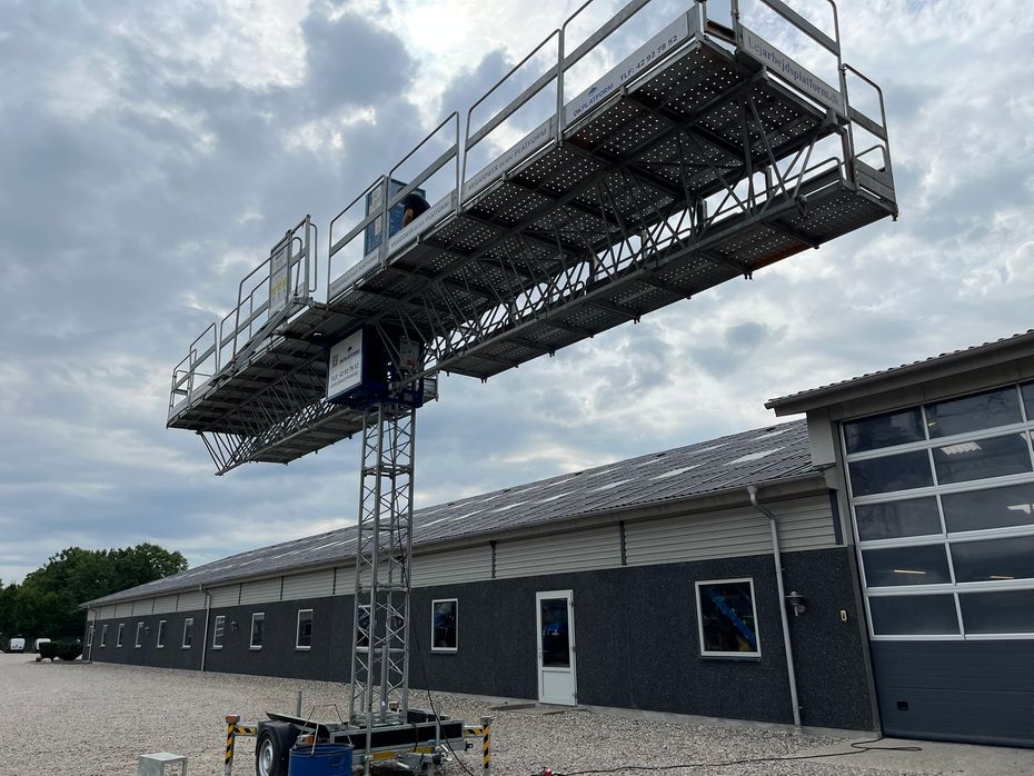 Manitou Mandskabskurv arbejdsplatformen, Byggeelevatorer, mastklatreplatforme, byggehejs, Climber, buildclimber - Læssemaskiner - Teleskoplæssere - 19