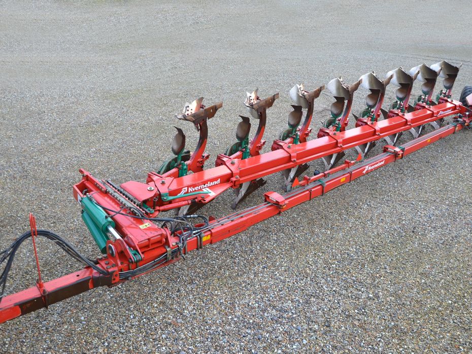 Kverneland PB100 8 furet Hydraulisk sideforskydning - Plove - Vendeplove - 3