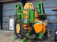 Amazone UX 5200 / 24 meter - Sprøjter - Trailersprøjter - 1