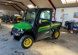 John Deere Gator XUV 865