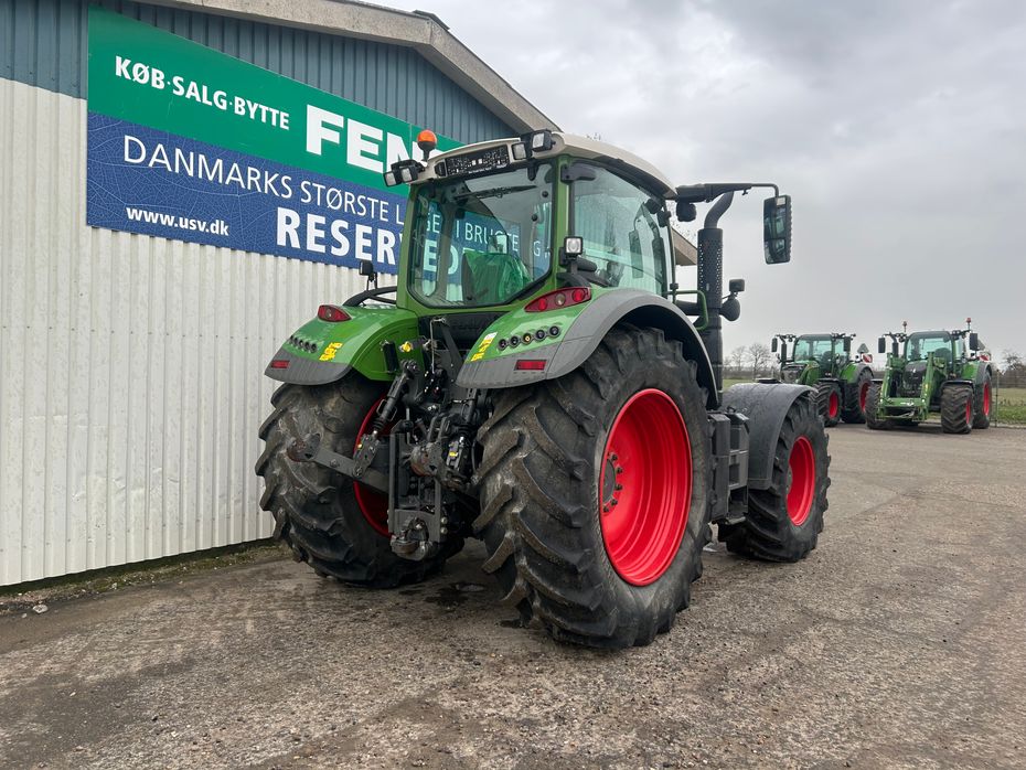 Fendt 720 Vario S4 Profi Plus - Traktorer - Traktorer 4 wd - 6