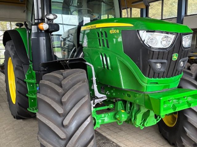 John Deere 6120R Premium m/Eco-shift og krybegear