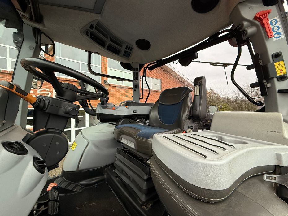 New Holland T7.315 HD BluePower - Traktorer - Traktorer 4 wd - 13