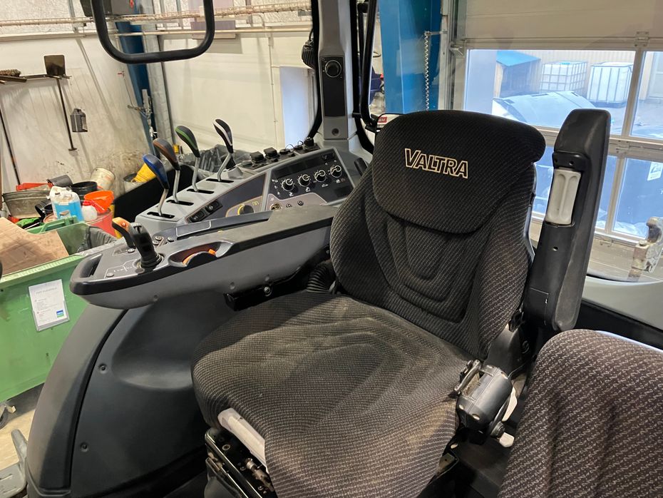 Valtra T195 Active ---  TIL SALG NU  --- - Traktorer - Traktorer 4 wd - 8