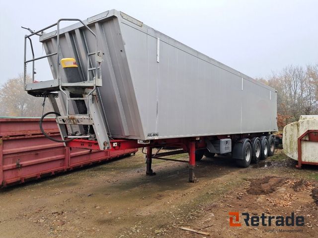 Kel-Berg Tipsættevogn