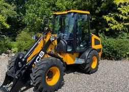 JCB 407