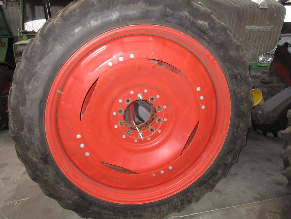 Alliance 300/95R52 + 12,4 R 36 - Traktor tilbehør - Sprøjtehjul - 1