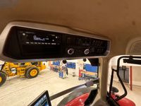 Case IH OPTUM 300 CVX AFS CONNECT KUN 1500 TIMER! MED DET NYE MODEL FØREHUS! - Traktorer - Traktorer 4 wd - 21